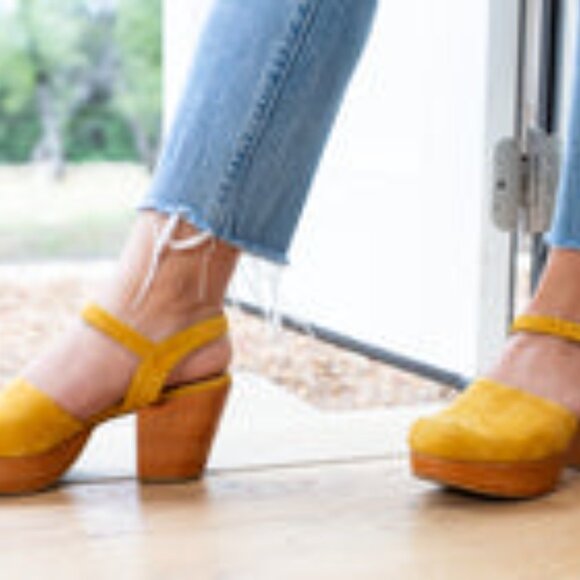 Fortress "Willow" Clogs - Picture 3 of 8